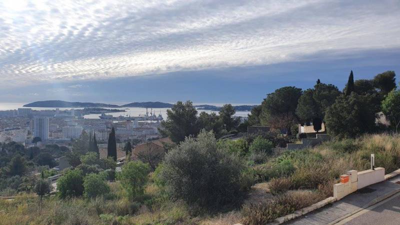 construire une maison à Toulon